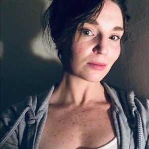 Meet your Posher, Molly